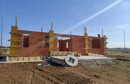 Oportunitate! Casa pe un nivel, 96 mp utili, 565 mp teren, Calea Santandrei