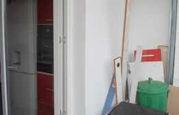 Apartament de 3 camere, tip PB, 68mp, zona Decebal