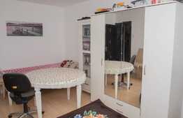 Apartament de 3 camere, tip PB, 68mp, zona Decebal