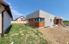 Casa pe un nivel, 111 mp, 530 mp, Osorhei