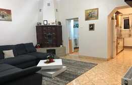 Casa deosebita cu 100 mp utili la curte comuna in zona Cetatii!