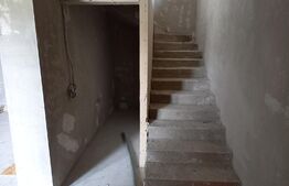 Apartament 3 camere, 70 mp, pe două nivele, parcare, zona Baile Felix!