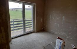 Apartament 3 camere, 70 mp, pe două nivele, parcare, zona Baile Felix!