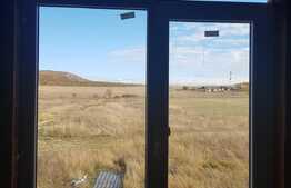 Apartament 3 camere, 70 mp, pe două nivele, parcare, zona Baile Felix!