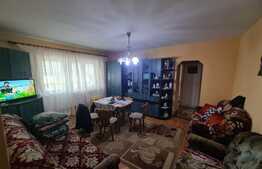 Apartament 4 camere, semidecomandat , 81 mp, zona Iosia Nord