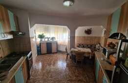 Apartament 4 camere, semidecomandat , 81 mp, zona Iosia Nord