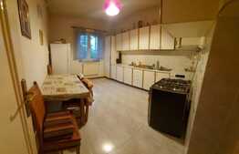 Apartament 3 camere, 74 mp, etaj 2, zona Episcopia, un loc de parcare