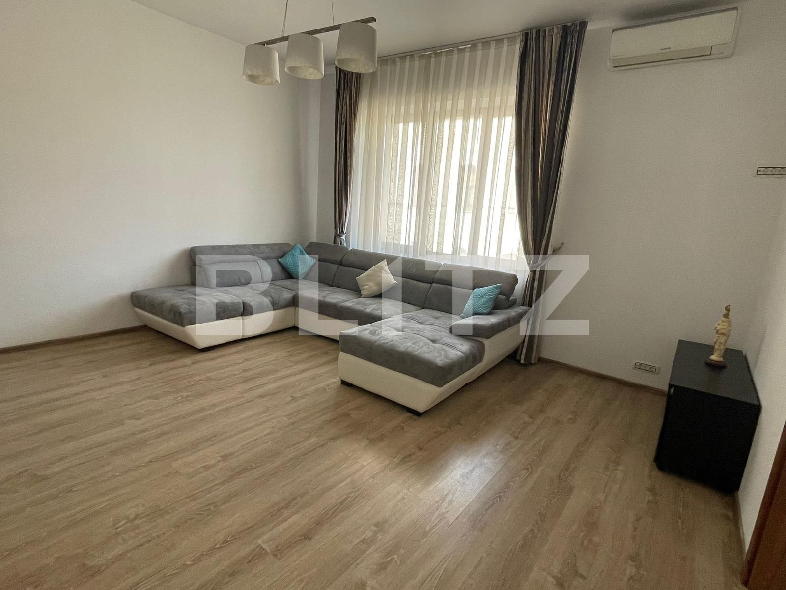 Apartament de vânzare 2 camere Ultracentral - 74237AV | BLITZ Oradea | Poza3