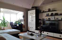 Apartament de 3 camere, tip Q, 69 mp, 2 locuri parcare, zona Decebal! 