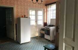 Casa de vanzare de 70 de mp si 2113 mp de teren la 8 km de centura orasului Oradea