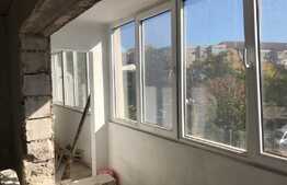 Apartament 4 camere, semidecomandat, 99 mp utili!