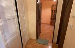 Apartament de 2 camere, tip U,  50 mp, zona Rogerius