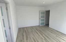 Oportunitate! Apartament de vanzare 2 camere, tip T, 42 mp, semidecomandat, zona Velenta!
