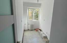 Oportunitate! Apartament de vanzare 2 camere, tip T, 42 mp, semidecomandat, zona Velenta!