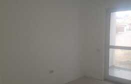 Apartament 3 camere, finisat, 79 mp, zona Semicentrala