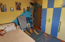 Apartament de 3 camere, semidecomandat, in zona Razboieni!