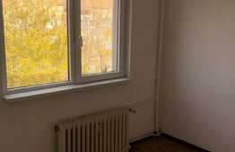 Vand apartament 3 camere, zona Rogerius, tip Z!