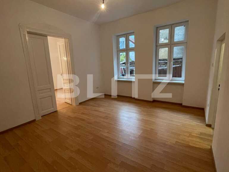 Apartament de vanzare 2 camere Ultracentral - 75007AV | BLITZ Oradea | Poza1