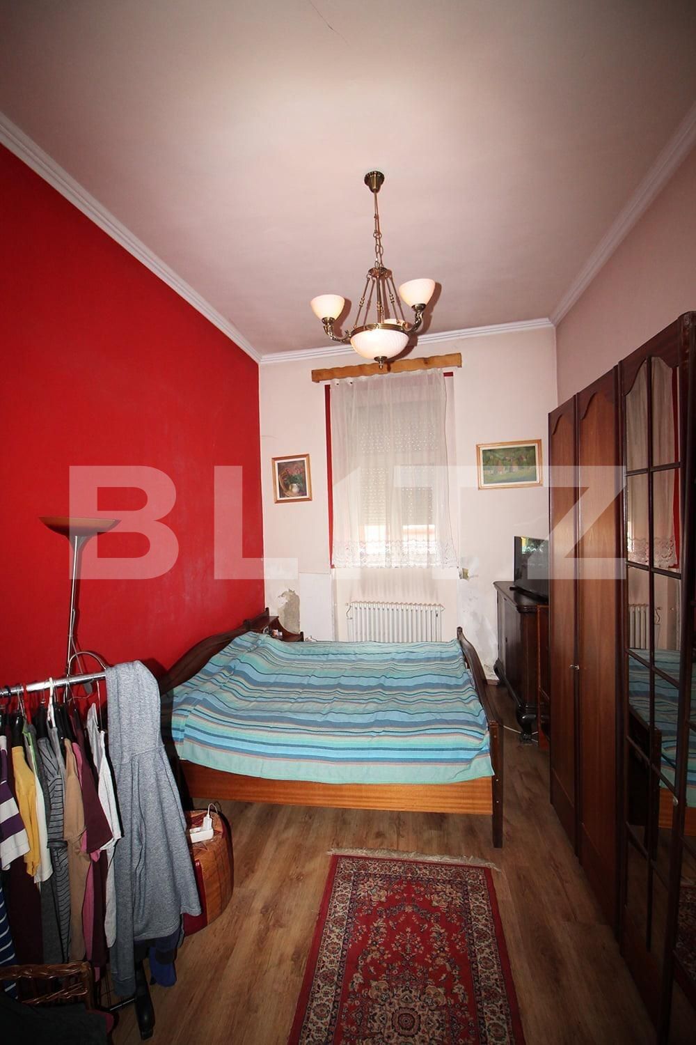 Casa de vânzare 4 camere Ultracentral - 75093CV | BLITZ Oradea | Poza2