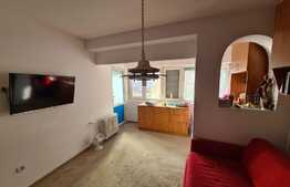 Oportunitate! Apartament de 100 mp, 5 camere, decomandat, Central