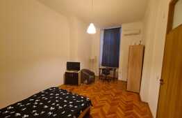 Apartament de 2 camere, 70 mp, Ultracentral! Oportunitate! 