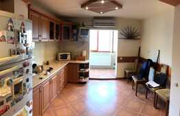 Apartament de 3 camere, modern, 68 mp utili, zona Iosia!