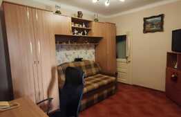 Casa de 60 mp utili, 252 mp teren, in Iosia 