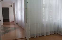 Apartament la casă 3 camere, 66,80 mp, parter, zona Ultracentrală