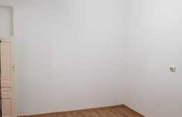 Apartament la casă 3 camere, 66,80 mp, parter, zona Ultracentrală