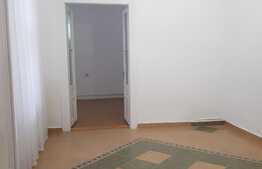 Apartament la casă 3 camere, 66,80 mp, parter, zona Ultracentrală