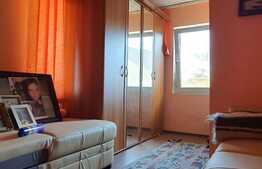 Casă de 3 camere și 1450 mp teren, în Oșorhei