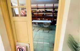 Apartament de 3 camere, demisol, 86 mp, zona Centrala!