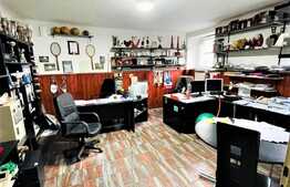 Apartament de 3 camere, demisol, 86 mp, zona Centrala!