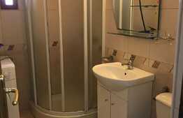 Apartament spaţios de 3 camere, 58 mp, parcare, în zona Iosia!