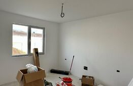 Casă 4 cam. aproape de Primăria Sântandrei