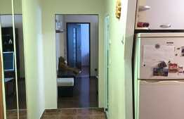Apartament de 3 camere, etaj intermediar, zona Iosia!