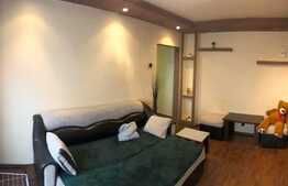 Apartament de 3 camere, etaj intermediar, zona Iosia!