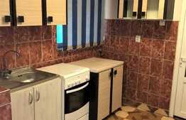 Apartament la casa, 100 mp, 3 camere, zona Centrala!