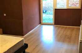 Apartament la casa, 100 mp, 3 camere, zona Centrala!