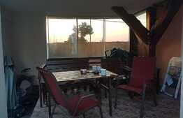 Casă de 3 dormitoare cu acces rapid în Centru