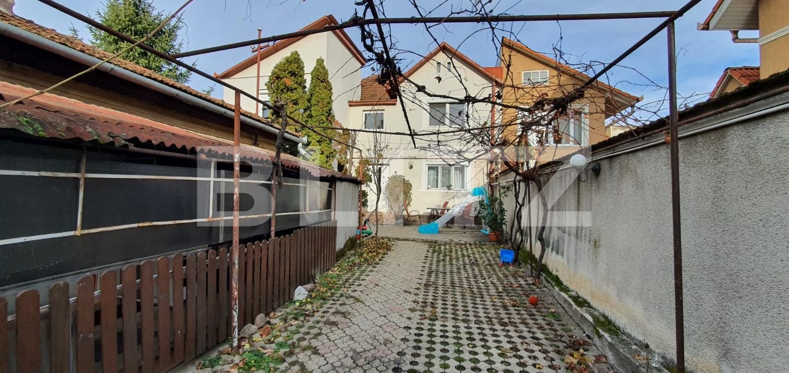 Casa de vânzare 4 camere Central - 77041CV | BLITZ Oradea | Poza2