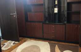 Apartament de 2 camere, 48 mp,boxa la subsol, zona Centrala