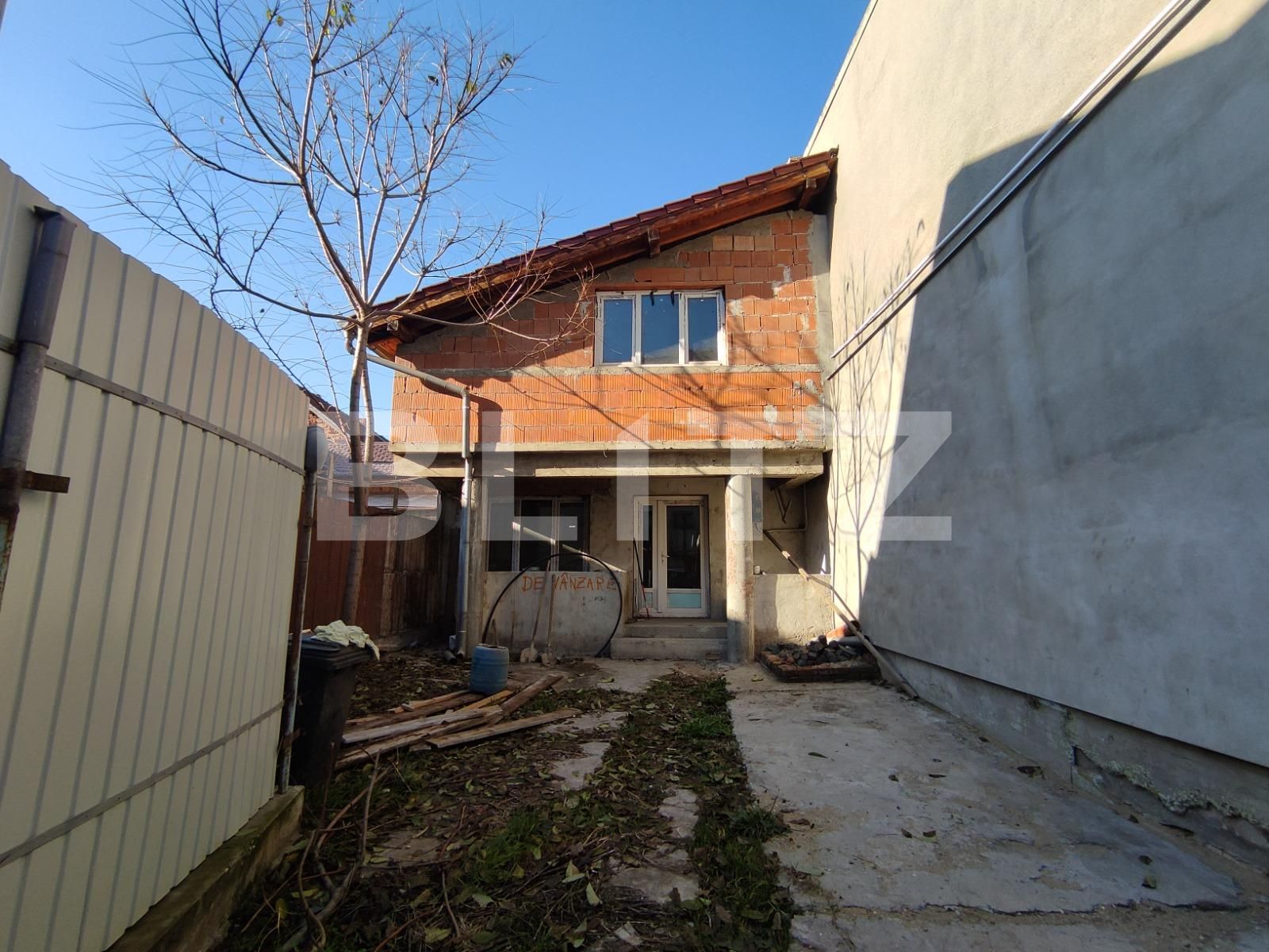 Casa individuala la rosu, Sp+P+M, teren 97 mp, zona Calea Clujului