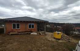 Casa pe un nivel, 130 mp utili, teren 800 mp, zona Oncea