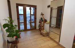 Casă de 168 mp utili, cu priveliște, în Paleu