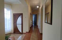 Casa individuala,189 mp, 941 mp teren, Cetariu