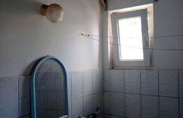 Apartament de 2 camere, zona Ultracentrala, etaj 1, parcare