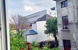 Apartament de 2 camere, zona Ultracentrala, etaj 1, parcare