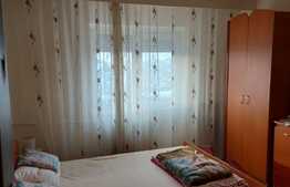 Apartament 2 camere, decomandat, parcare, zona Dragos Voda