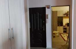 Apartament 2 camere, decomandat, parcare, zona Dragos Voda